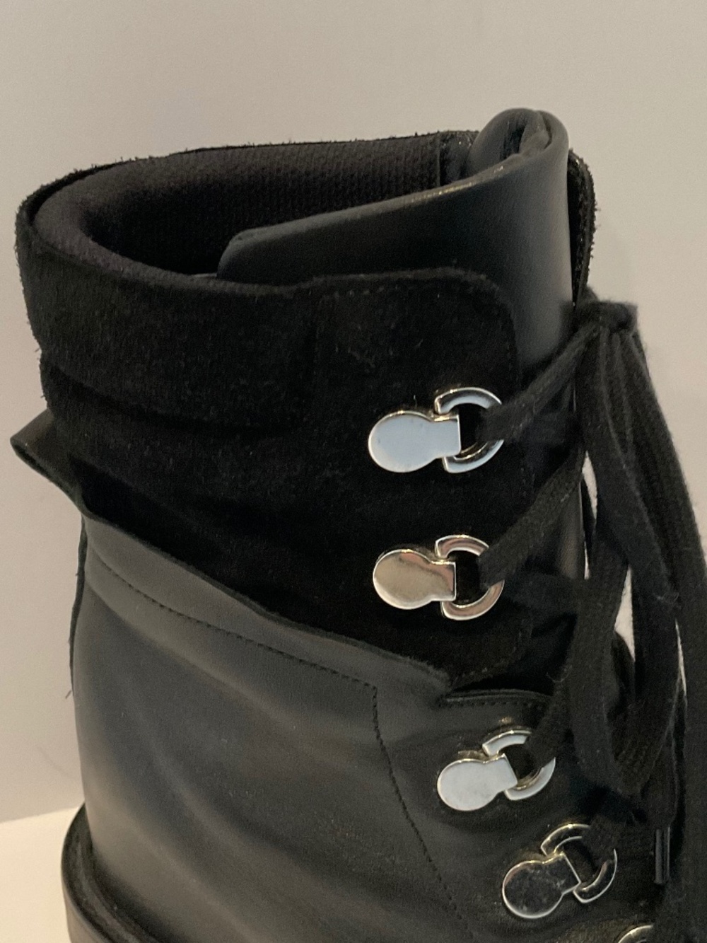 AQUATALIA Italy Clarisa Round Toe Leather/Suede Collar Booties Black Size 7.5 - Picture 10 of 13